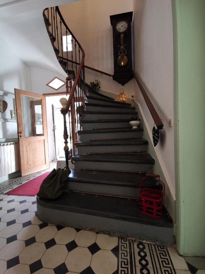 Villa La Taniere Vergèze Exterior foto