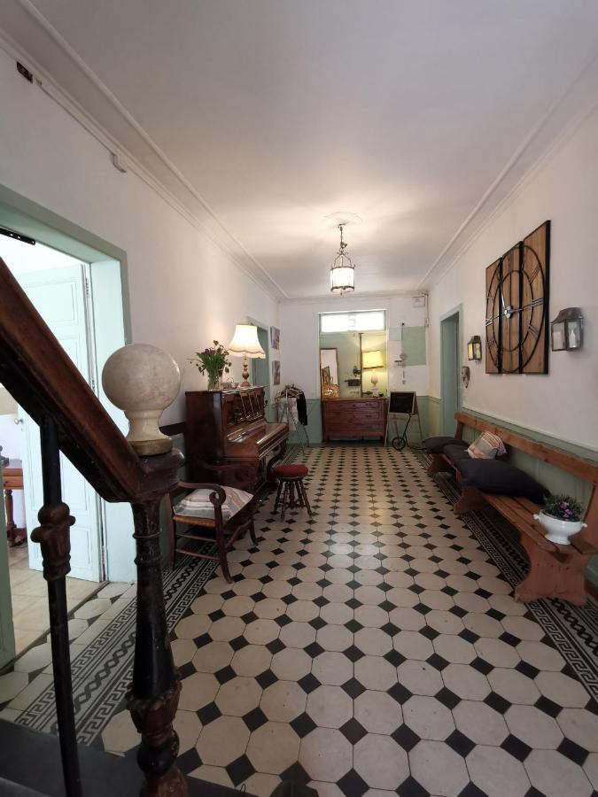 Villa La Taniere Vergèze Exterior foto